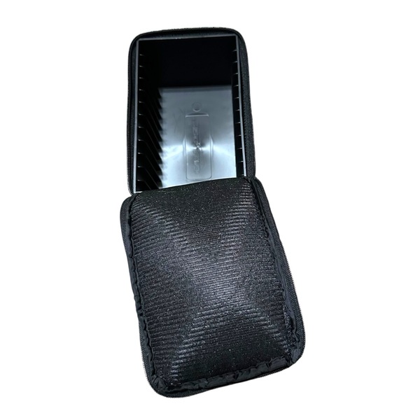 Case Logic Black 12 Cassette Tape Storage Soft Case 3/4 Zip Vintage 1990s 90s - Picture 3 of 10